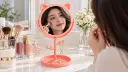 Espejo rosa de tocador y joyas-2.webp